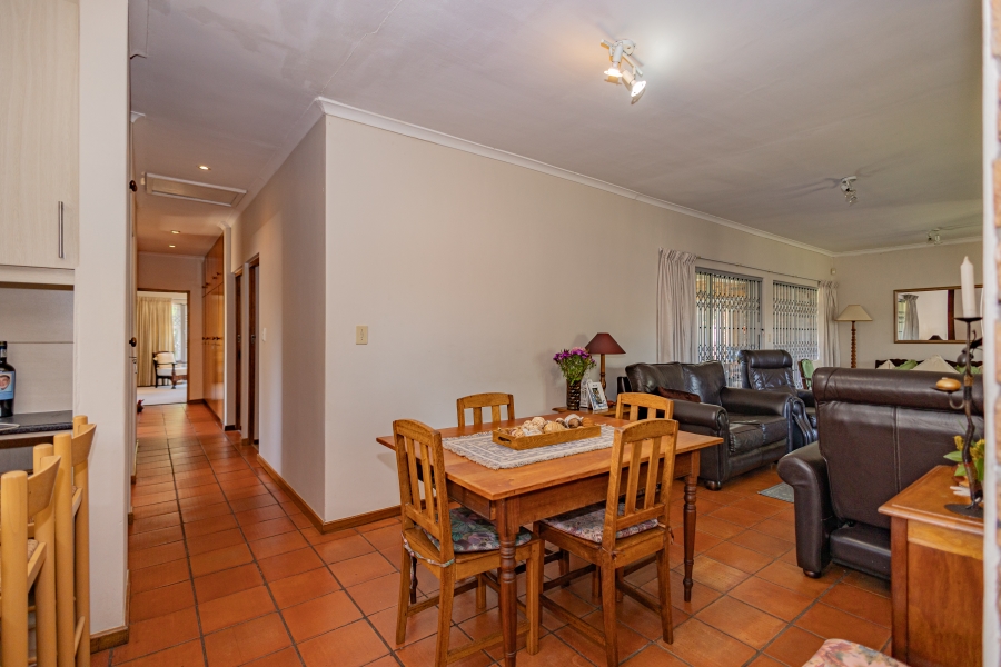 4 Bedroom Property for Sale in Amandelrug Western Cape